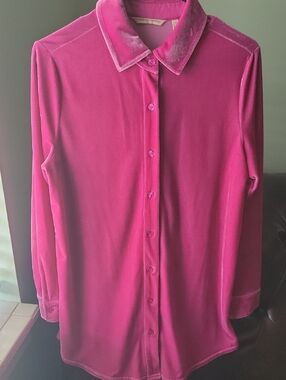 Soft Surroundings Fuchsia Velvet Button-Down Shirt